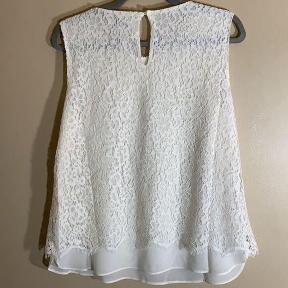 Rose & Olive White Lace Floral Tank Top NWT - Picture 2 of 6